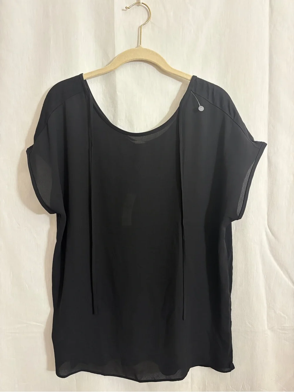 LOFT NWT Petal Sleeve Mixed Media Blouse Black Size S Style 452258